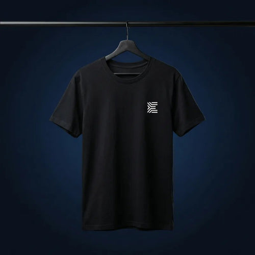 Camiseta Corporativa de INNVOLO, lista para personalizar con el logo del cliente