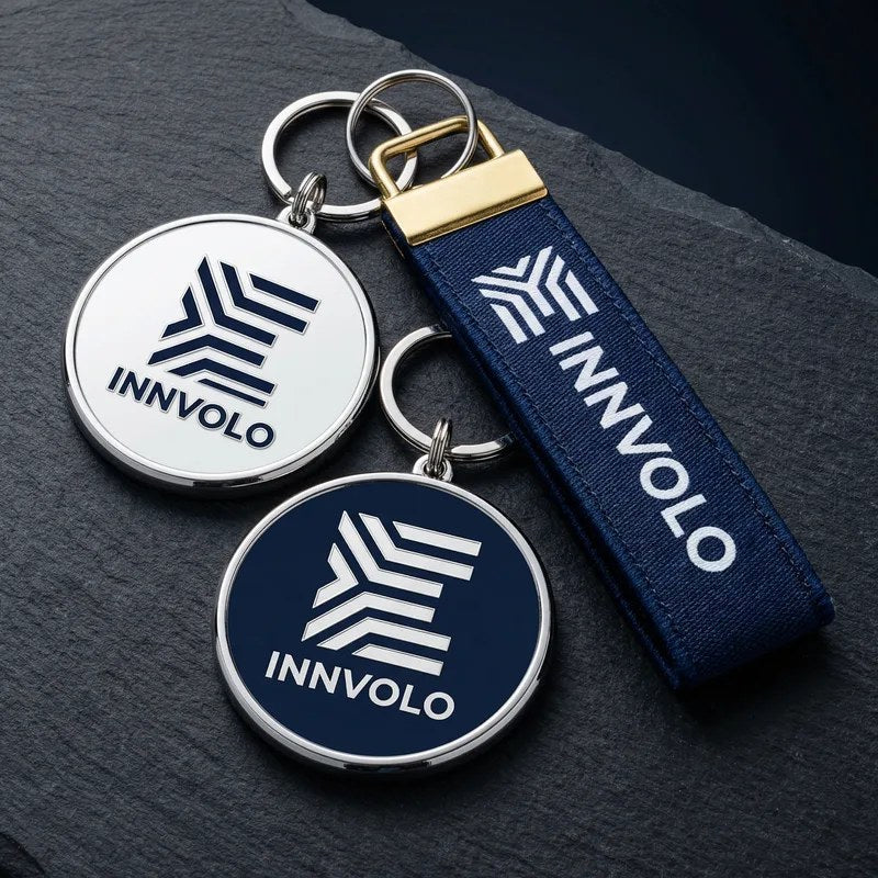 Llavero Personalizado de INNVOLO, listo para personalizar con el logo del cliente